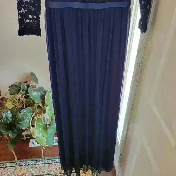 NWT David's Bridal Long Lace Mesh Mother Of The Bride Dress, Size 4 - Picture 5 of 10